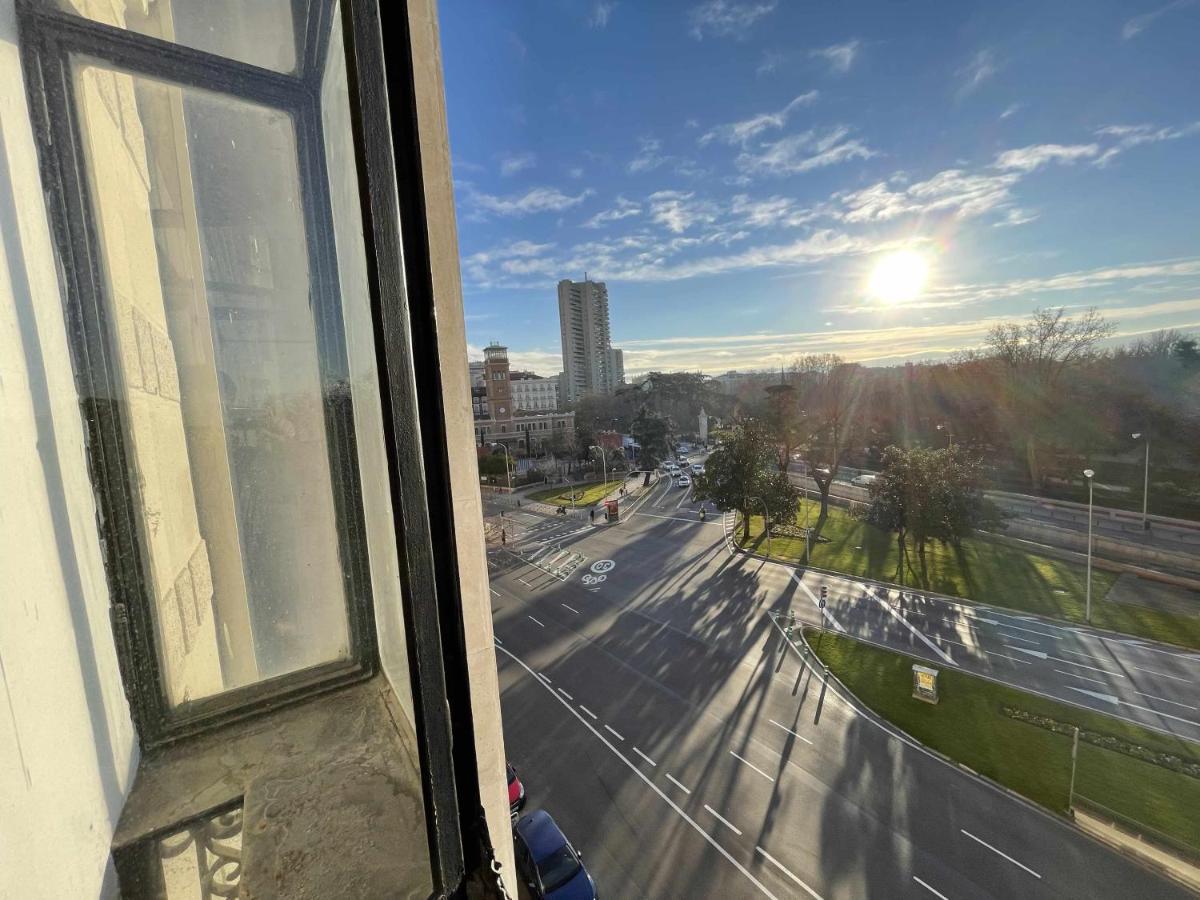 Apartamento Con Vistas Al Parque Del Retiro Madrid Bagian luar foto